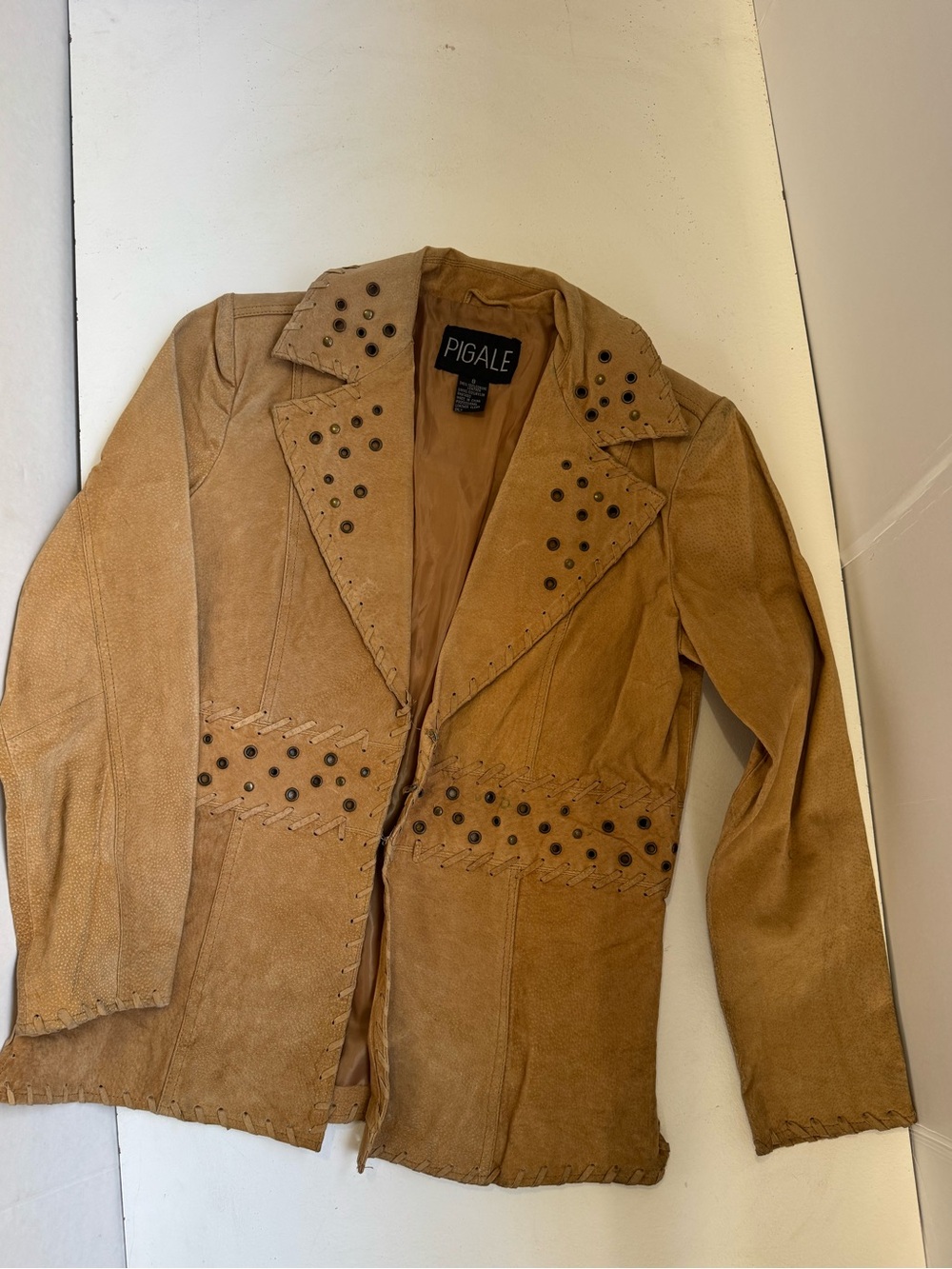 VTG Genuine Leather Pigale studded lapels woven waist detail jacket size 8